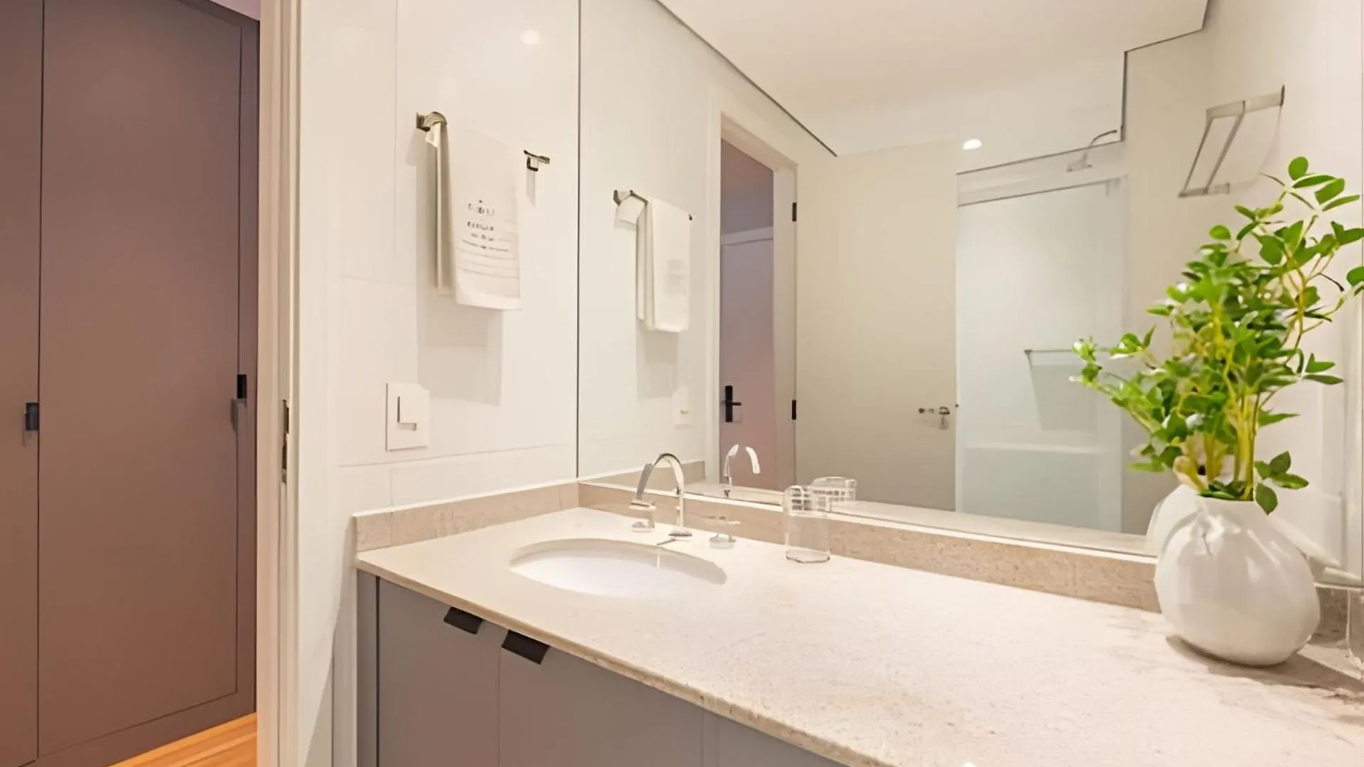 Apartment Easy Star - Belo Studio Com Cama Queen No Coracao Do Brooklin - Sc03I Sao Paulo Brazil