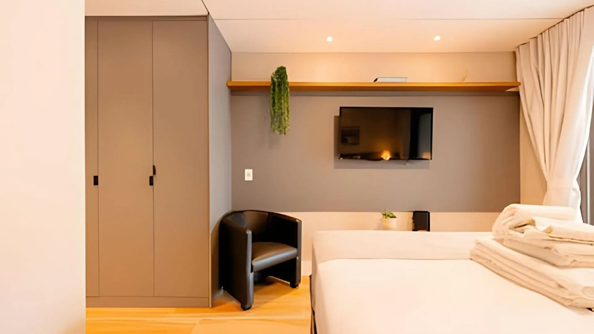 Apartment Easy Star - Belo Studio Com Cama Queen No Coracao Do Brooklin - Sc03I Sao Paulo