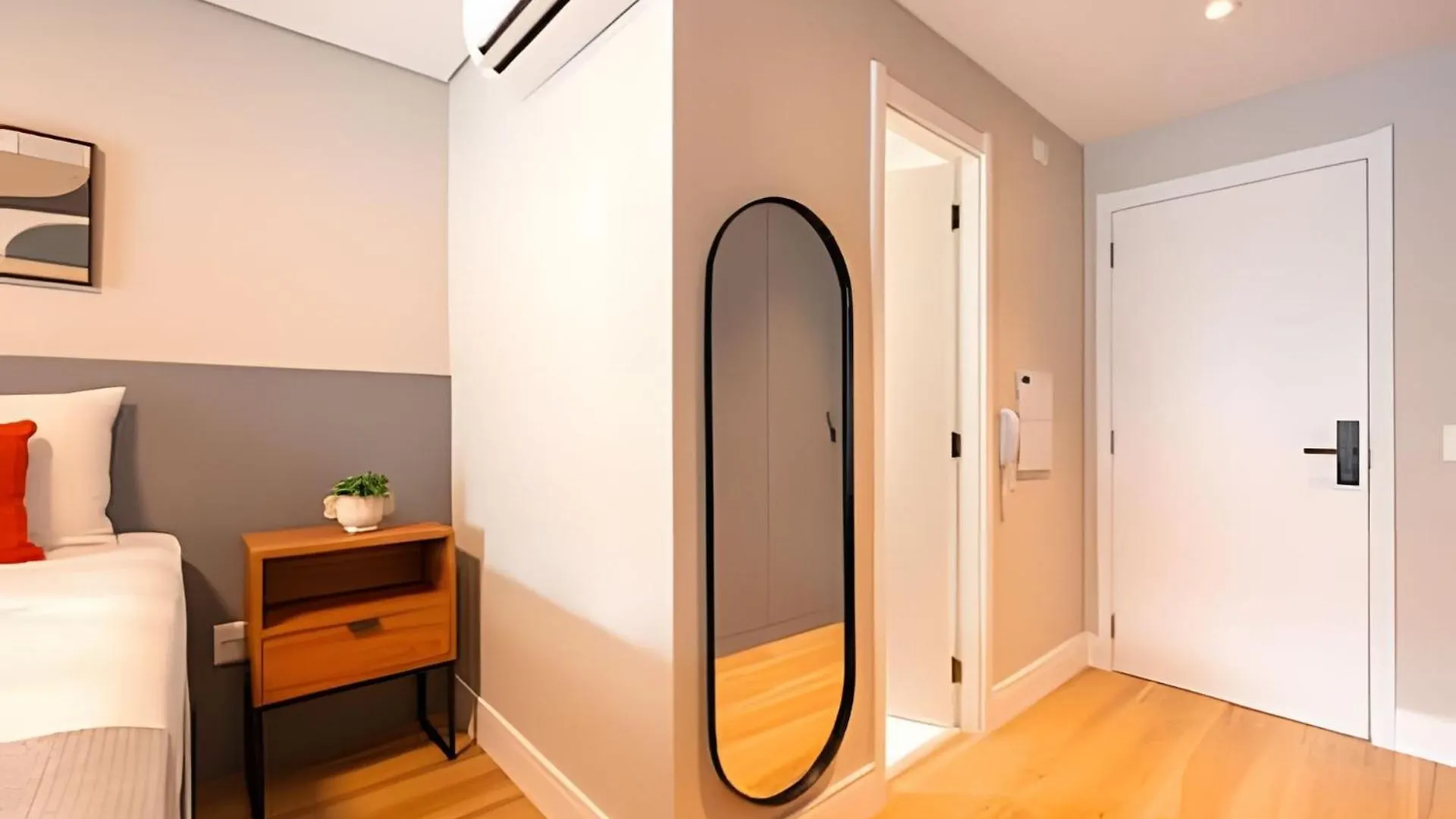 Easy Star - Belo Studio Com Cama Queen No Coracao Do Brooklin - Sc03I Sao Paulo 0*,